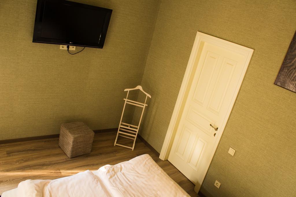 Hostel Q ,15 Хв До Жд Вокзалу Lviv Rum bild